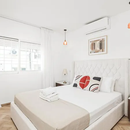 Phaedrus Living Executive Апартаменты Никосия